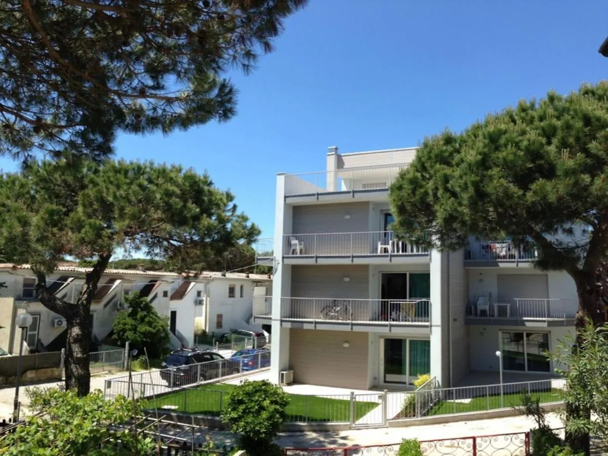 Modern Two-Room Seaview Apartment - Beahost Rosolina Mare